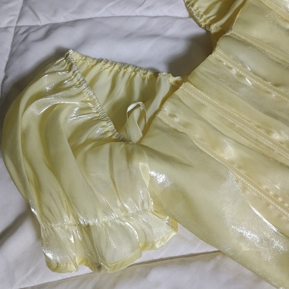 Mad For Love Corset Top Puff Sleeve Cream Lace Up Crop Top Butter Yellow  Size L - Picture 8 of 14